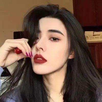 鸟姐妹的反差生活第一季